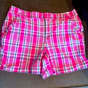 Pink plaid Tommy Hilfiger shorts